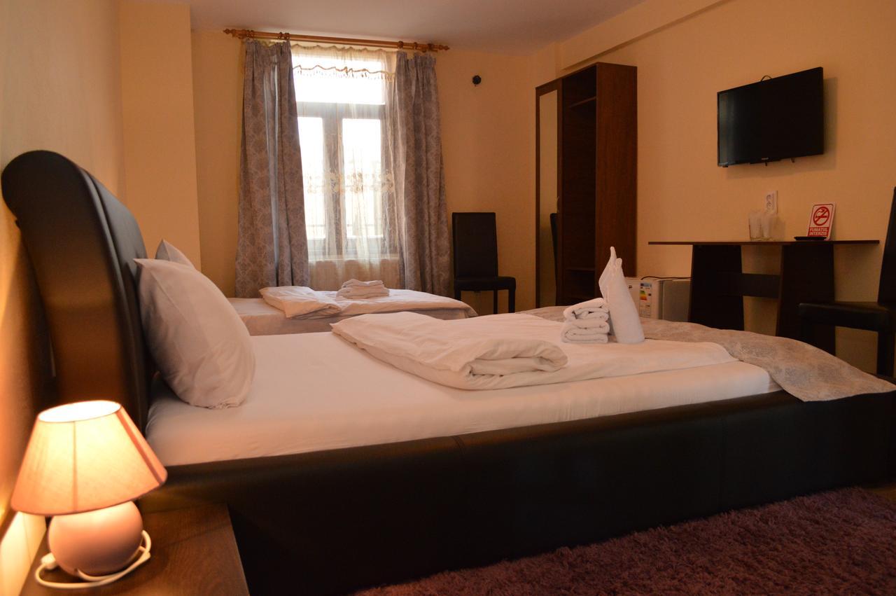 Casa Aurelia Bed & Breakfast Sibiu Bagian luar foto