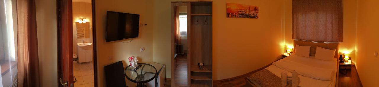 Casa Aurelia Bed & Breakfast Sibiu Bagian luar foto