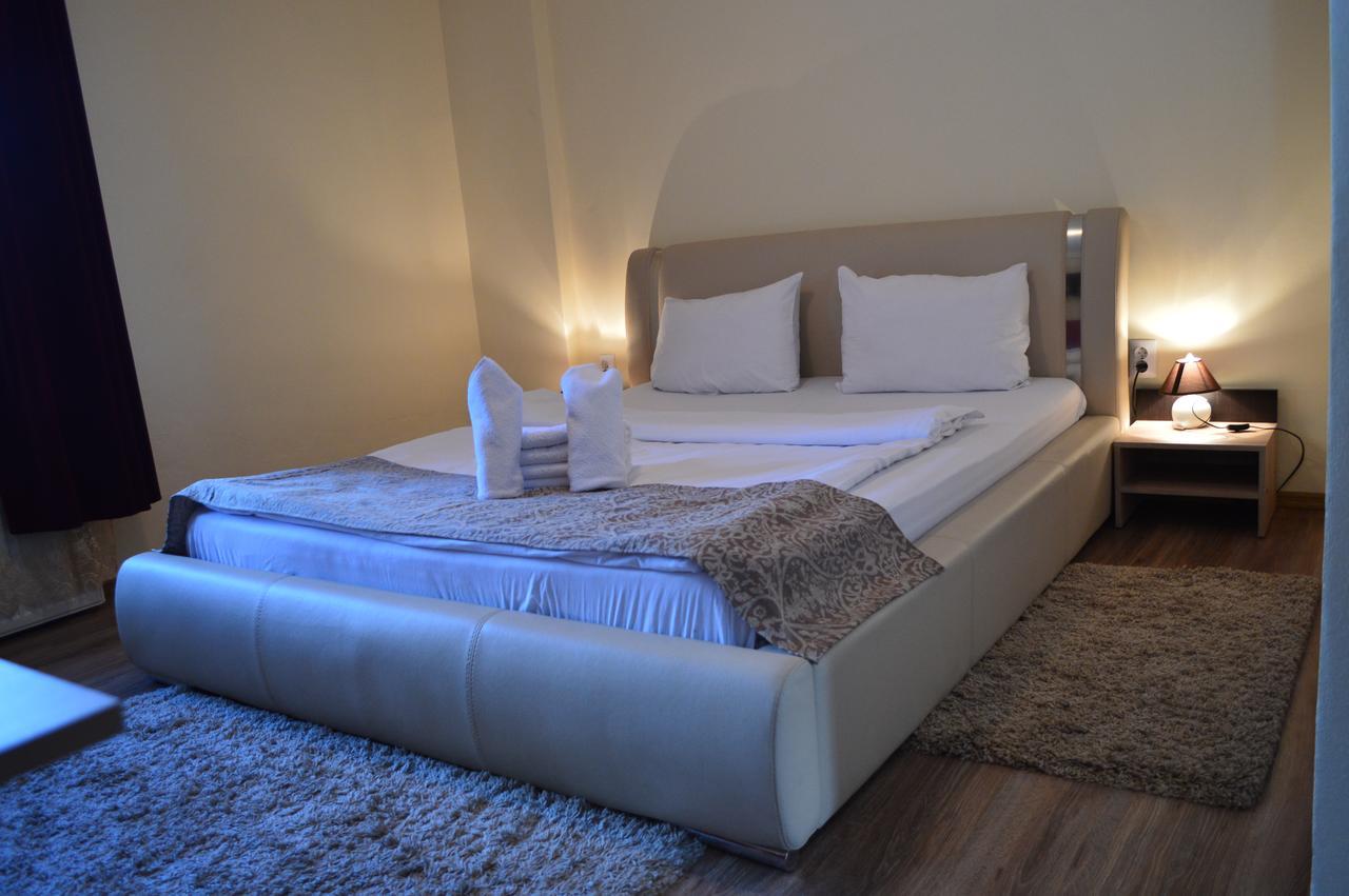 Casa Aurelia Bed & Breakfast Sibiu Bagian luar foto