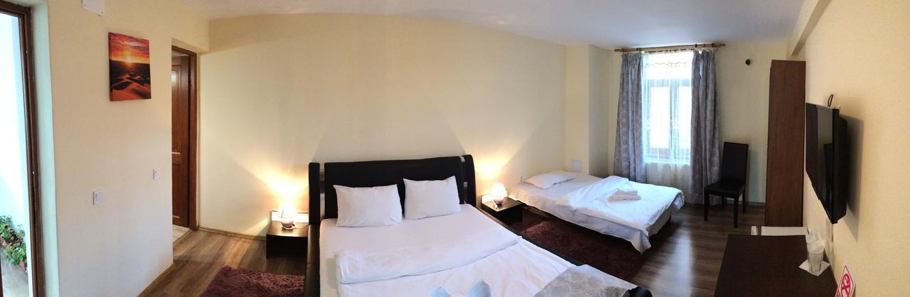 Casa Aurelia Bed & Breakfast Sibiu Bagian luar foto